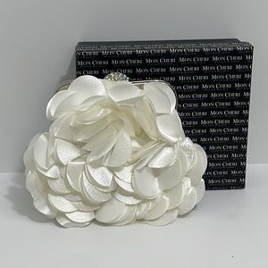 Mon Cheri Ivory Petal Clutch